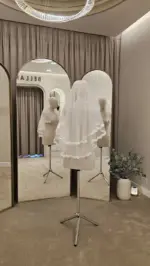 VM-001 · Voal scurt în două straturi, cu dantelă și mărgele – 80 cm