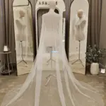 Capă ivory din tulle fin cu aplicații din perle și cristale – 2,5 m
