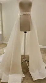 Trenă detașabilă nude din tulle fin cu sclipici – 1,7 m - imagine 3