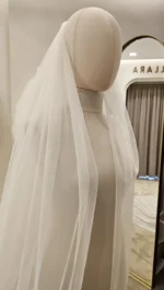 Voal de mireasă lung ivory din tiul fin, încrețit pe pieptene – 2,6 m - imagine 3