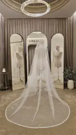 Voal de mireasă ivory tip spaniol cu perle și dantelă fină – 2,6 m - imagine 2