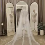 Voal de mireasă ivory tip spaniol cu perle și dantelă fină – 2,6 m