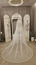 Voal de mireasă ivory tip spaniol cu pietre și dantelă fină – 2,6 m