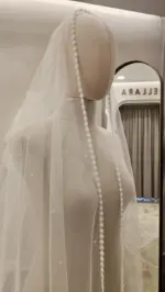 Voal de mireasă ivory tip spaniol cu pietre și dantelă fină – 2,6 m - imagine 3
